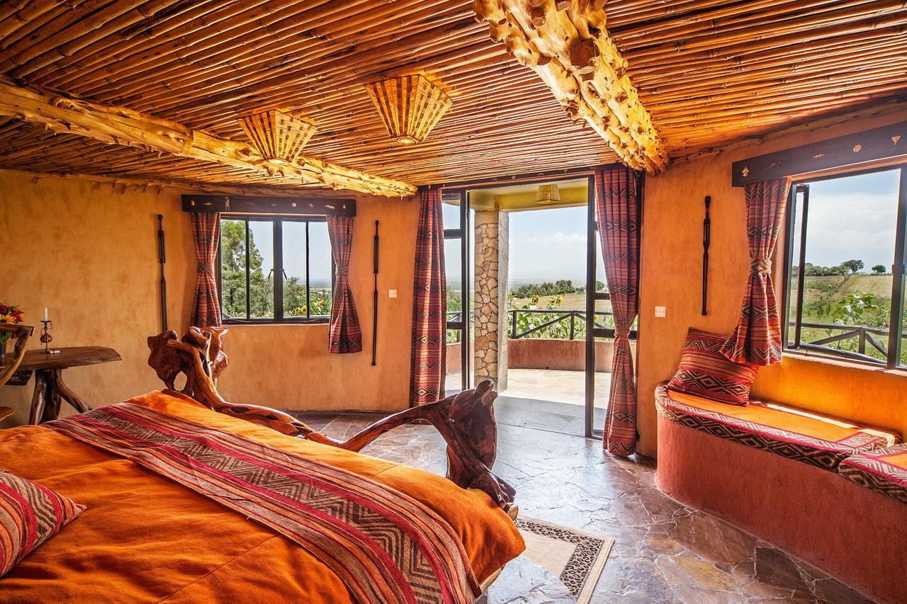 Rhino Watch Safarilodge Mweiga Quarto foto